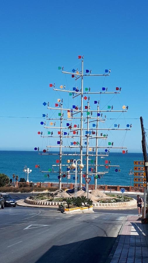 Victoria Luxury Beachfront Apartment In Benalmadena Costa Dış mekan fotoğraf