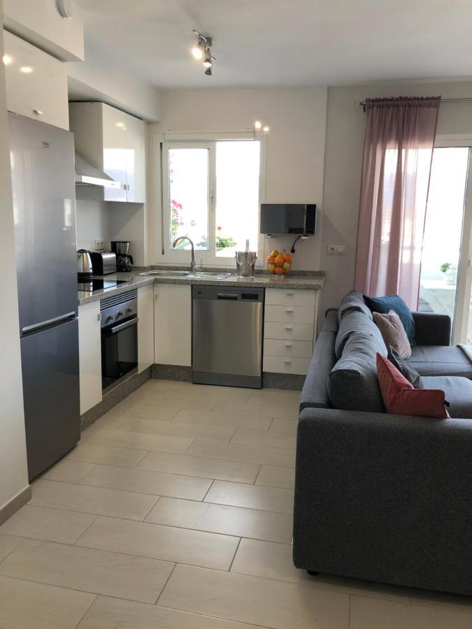 Victoria Luxury Beachfront Apartment In Benalmadena Costa Dış mekan fotoğraf