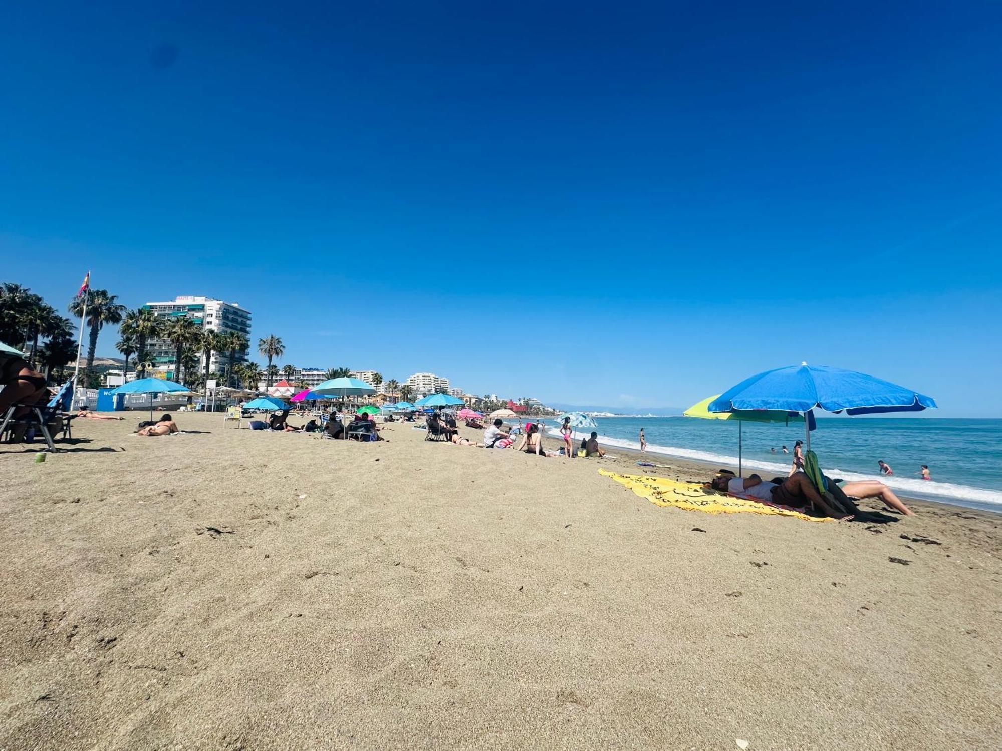 Victoria Luxury Beachfront Apartment In Benalmadena Costa Dış mekan fotoğraf